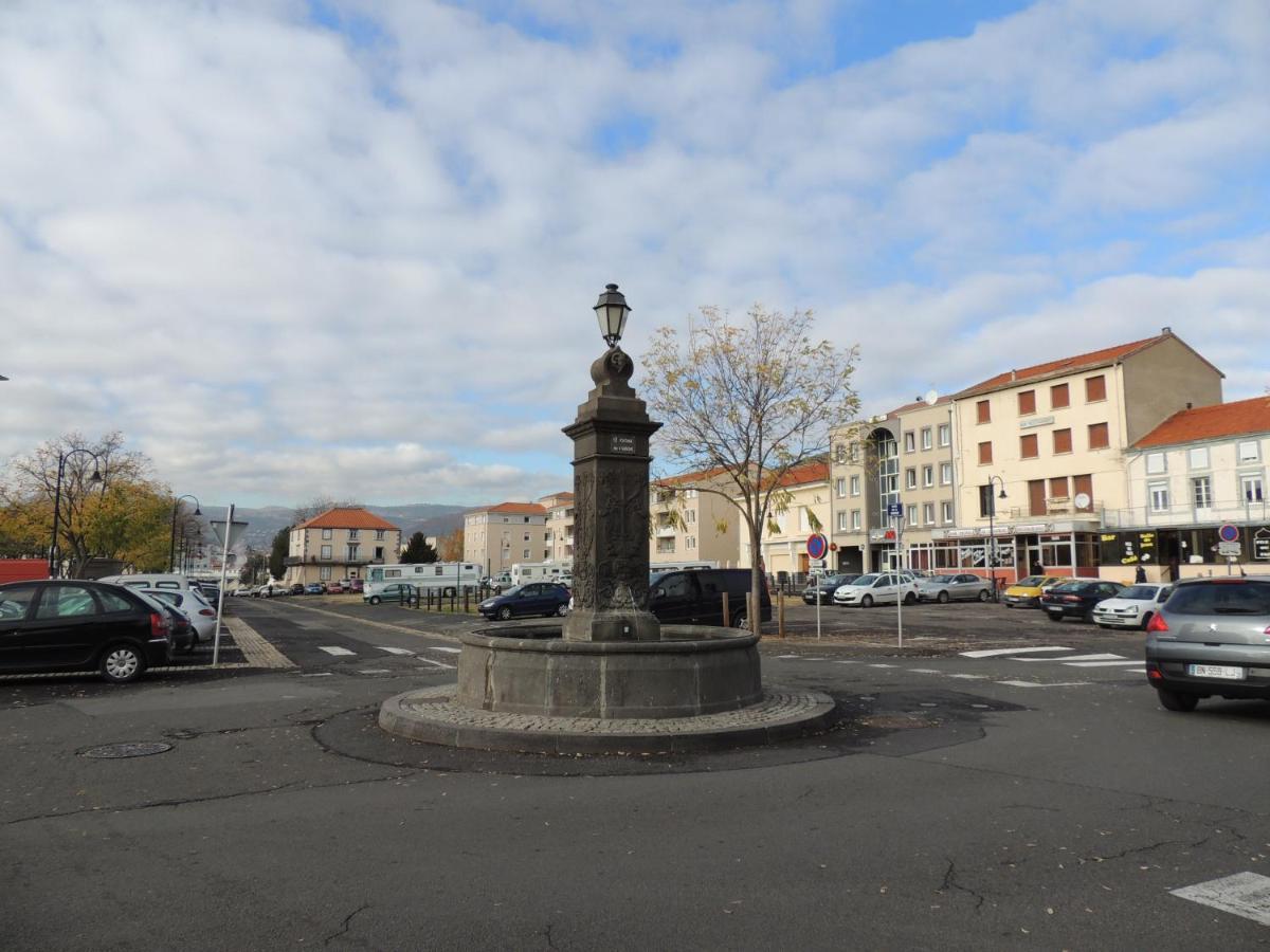 Monfs Clermont-ferrand, Pres De Toute Commodites * Clermont-Ferrand